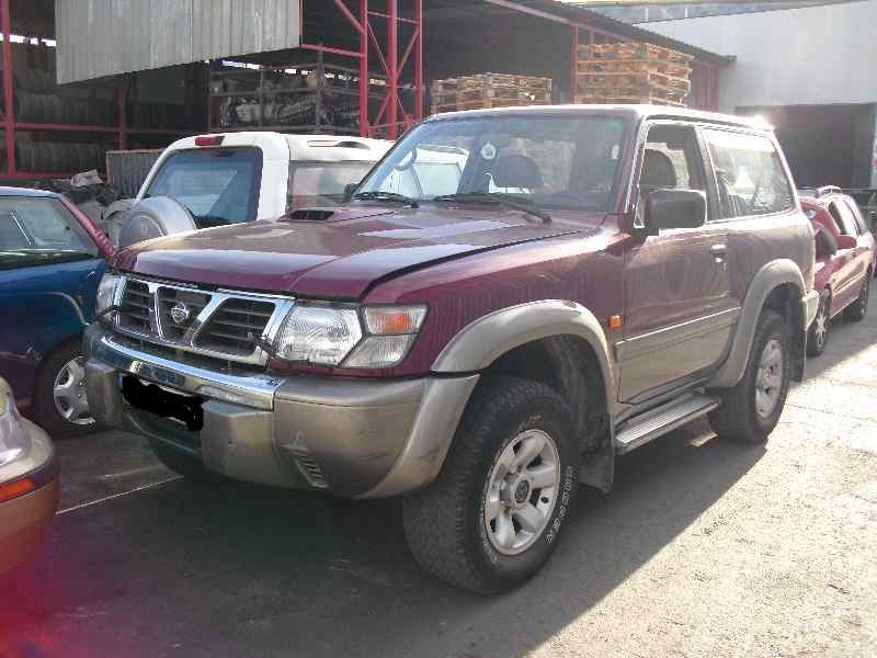 nissan patrol gr (y61) del año 2000