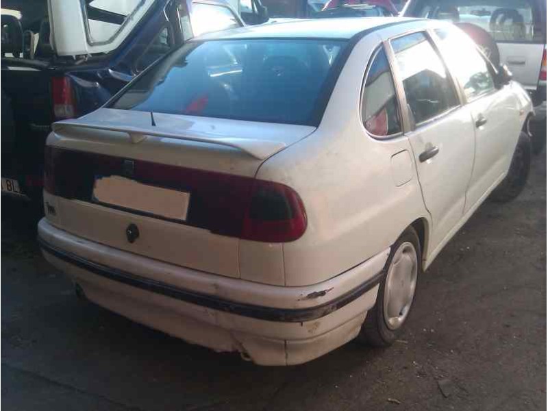seat cordoba berlina (6k2) del año 1993