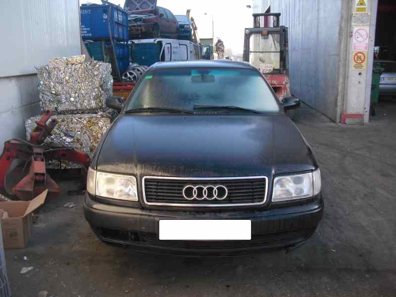 audi 100 berlina (c4) del año 1990