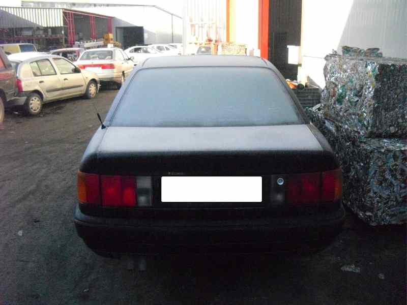 audi 100 berlina (c4) del año 1990