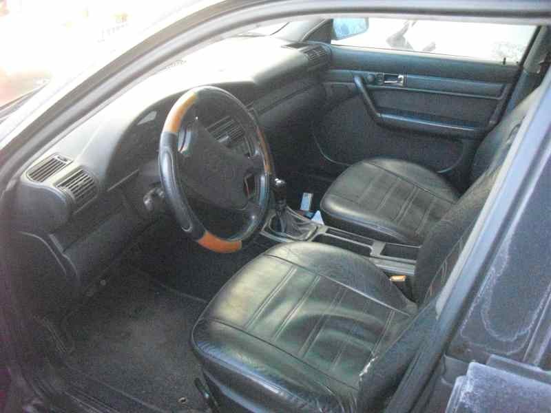 audi 100 berlina (c4) del año 1990