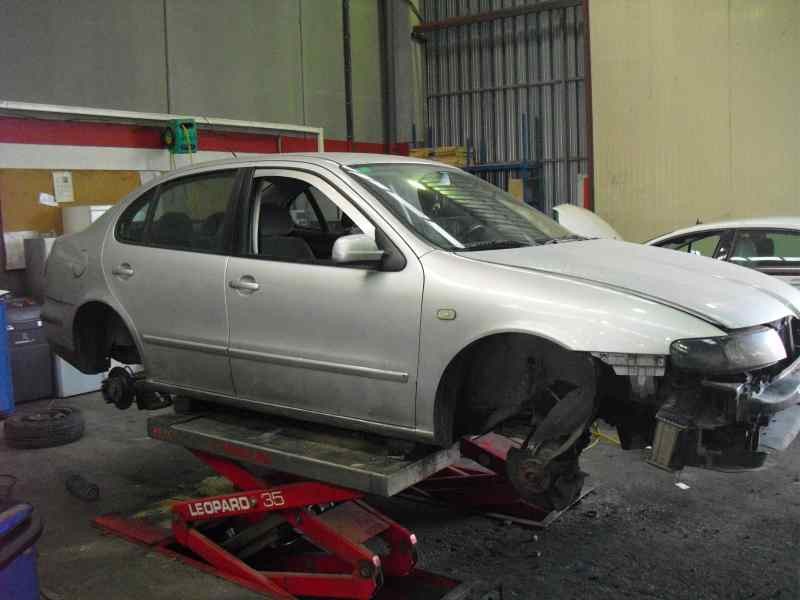 seat toledo (1m2) del año 1999