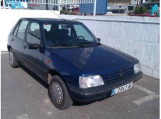 peugeot 205 berlina del año 1983