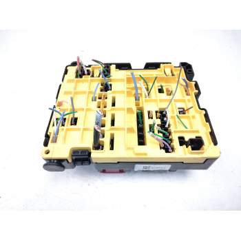Recambio de caja fusibles para opel vivaro c furgoneta (k0) 1.5 referencia OEM IAM 9804848180  