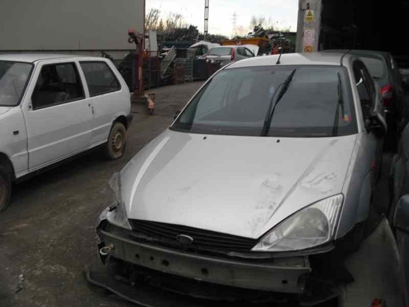ford focus berlina (cak) del año 1998