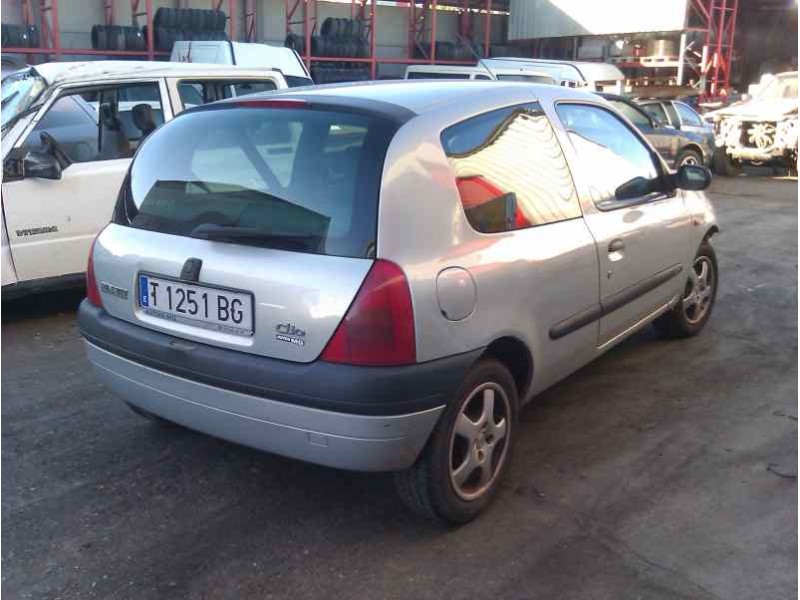 renault clio ii fase i (b/cbo) del año 2000