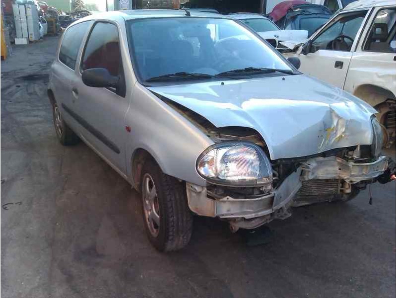 renault clio ii fase i (b/cbo) del año 2000