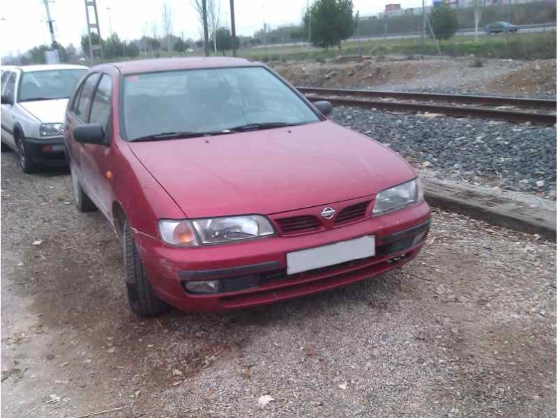 nissan almera (n15) del año 1995