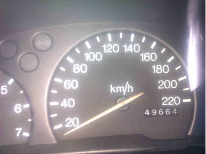 ford escort berlina/turnier del año 1990