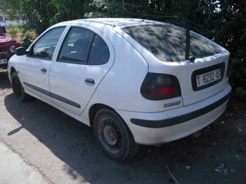 renault megane i berlina hatchback (ba0) del año 1995