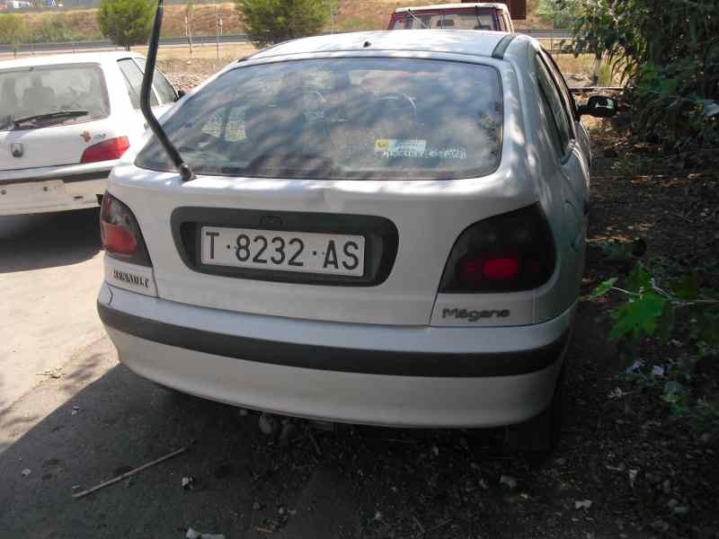 renault megane i berlina hatchback (ba0) del año 1995
