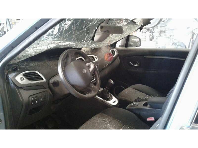 renault scenic iii del año 2009