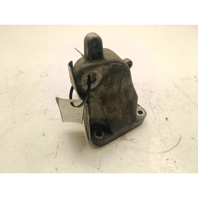 Recambio de soporte motor derecho superior para bmw 1 (f20) 120 d referencia OEM IAM 22113451668  
