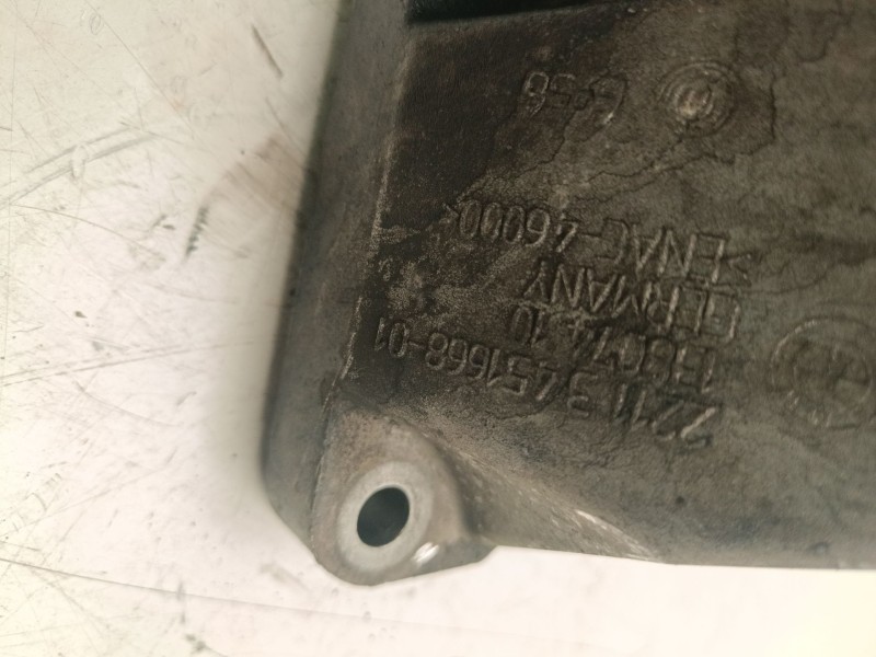 Recambio de soporte motor derecho superior para bmw 1 (f20) 120 d referencia OEM IAM 22113451668  