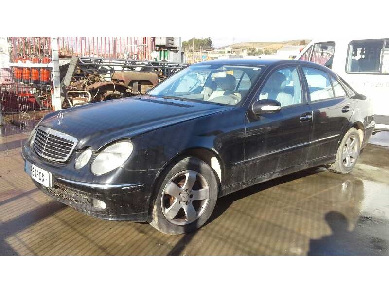 mercedes-benz clase e (w211) berlina del año 2006