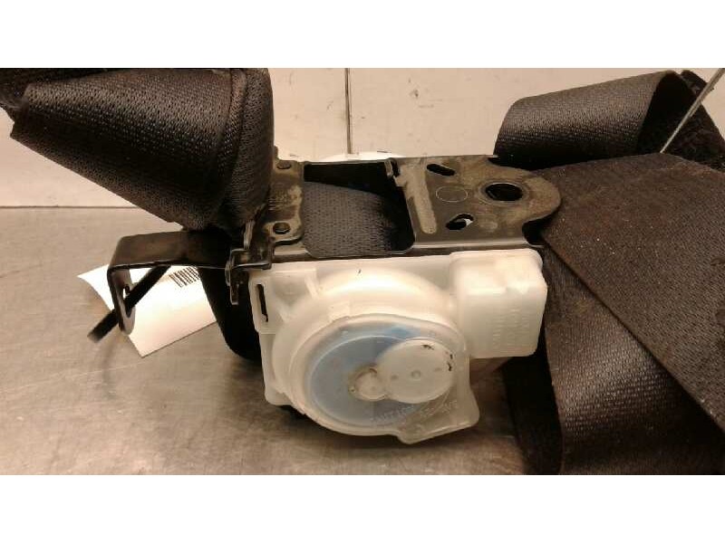 Recambio de cinturon seguridad trasero izquierdo para toyota avensis berlina (t25) 2.2 d-4d executive sedán (4-ptas.) referencia