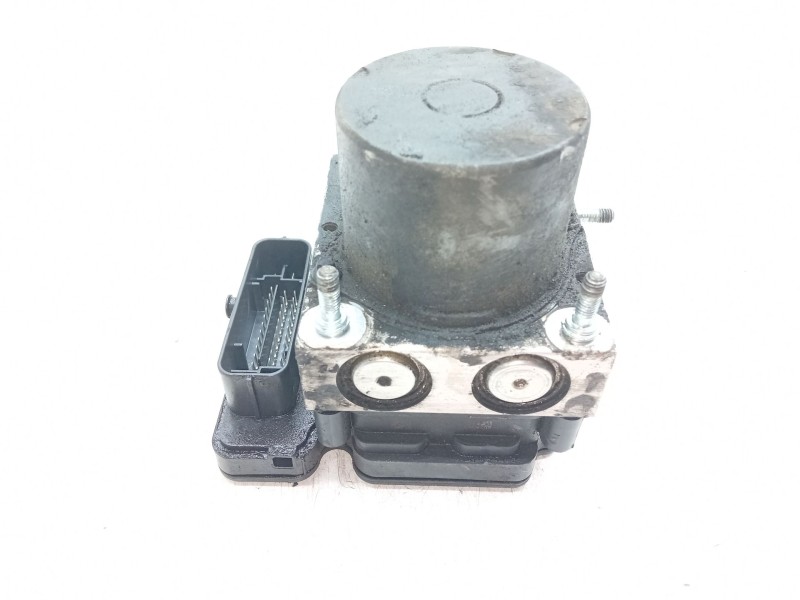 Recambio de abs para iveco daily vi caja/chasis 35s18, 35c18, 40c18, 50c18, 60c18, 65c18, 70c18 referencia OEM IAM 5801815699  