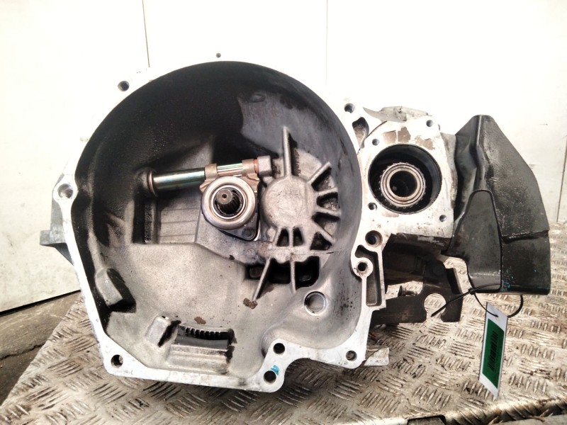 Recambio de caja cambios para chrysler le baron sedán 2.5 i turbo referencia OEM IAM A568  