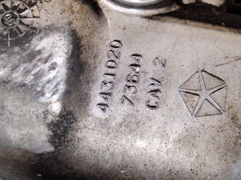 Recambio de caja cambios para chrysler le baron sedán 2.5 i turbo referencia OEM IAM A568  