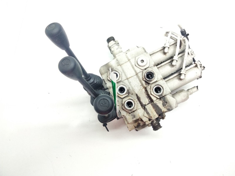 Recambio de distribuidor aceite hidraulico para gontrailer gontrailer referencia OEM IAM   