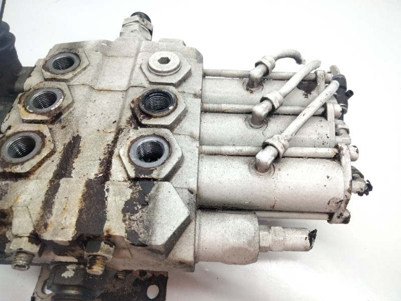 Recambio de distribuidor aceite hidraulico para gontrailer gontrailer referencia OEM IAM   