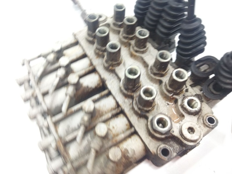 Recambio de distribuidor aceite hidraulico para gontrailer gontrailer referencia OEM IAM   