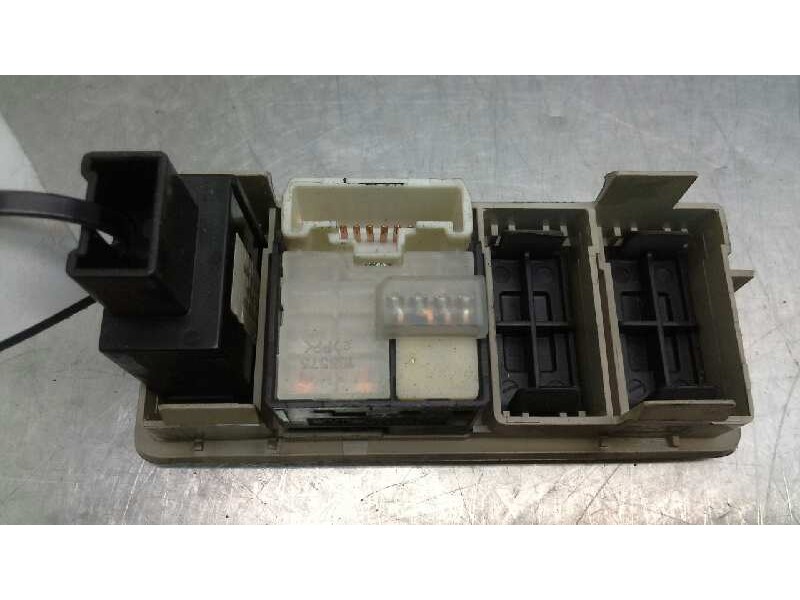 Recambio de mando retrovisor para toyota avensis berlina (t25) 2.0 d4-d executive berlina (5-ptas.) referencia OEM IAM 848720501