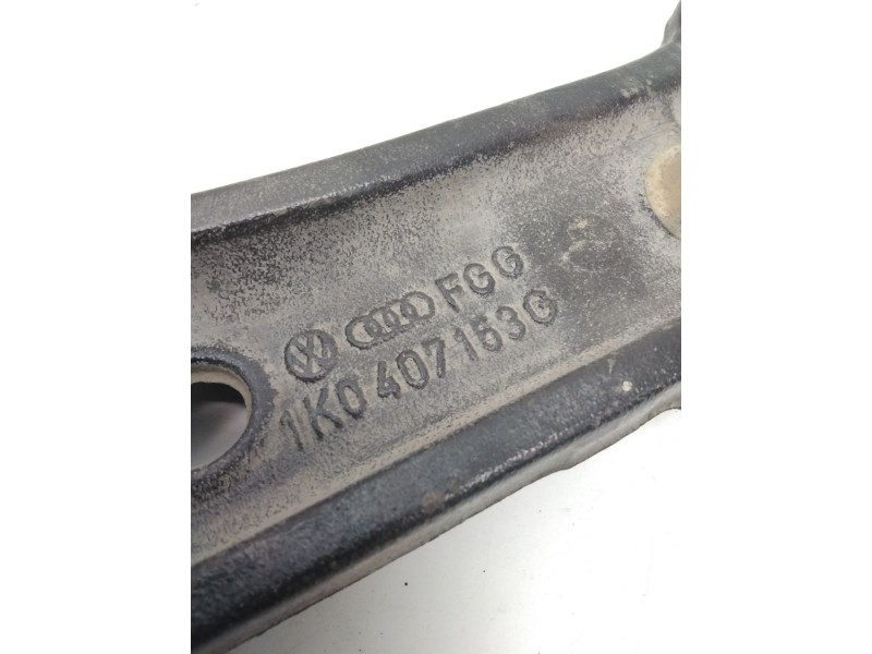 Recambio de brazo suspension inferior delantero izquierdo para volkswagen scirocco iii (137, 138) 1.4 tsi referencia OEM IAM 1K0