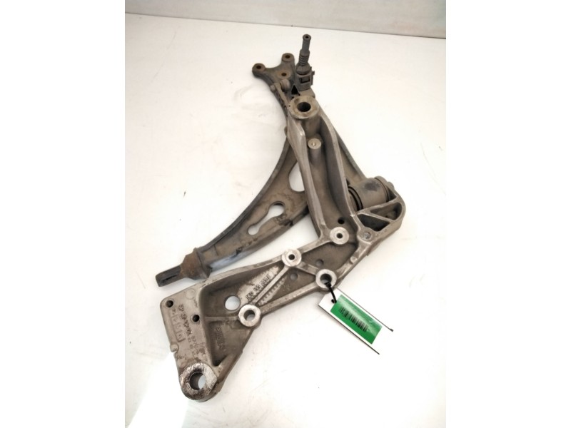 Recambio de brazo suspension inferior delantero derecho para volkswagen scirocco iii (137, 138) 1.4 tsi referencia OEM IAM 1K040
