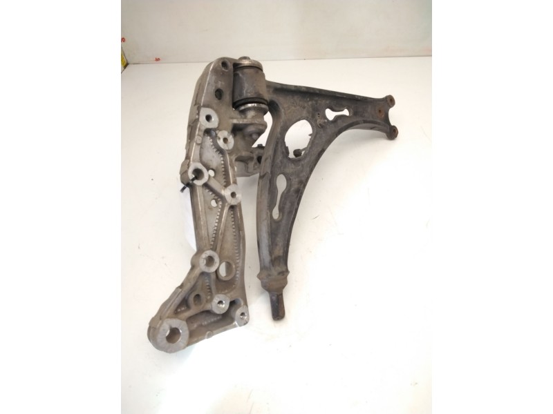 Recambio de brazo suspension inferior delantero derecho para volkswagen scirocco iii (137, 138) 1.4 tsi referencia OEM IAM 1K040
