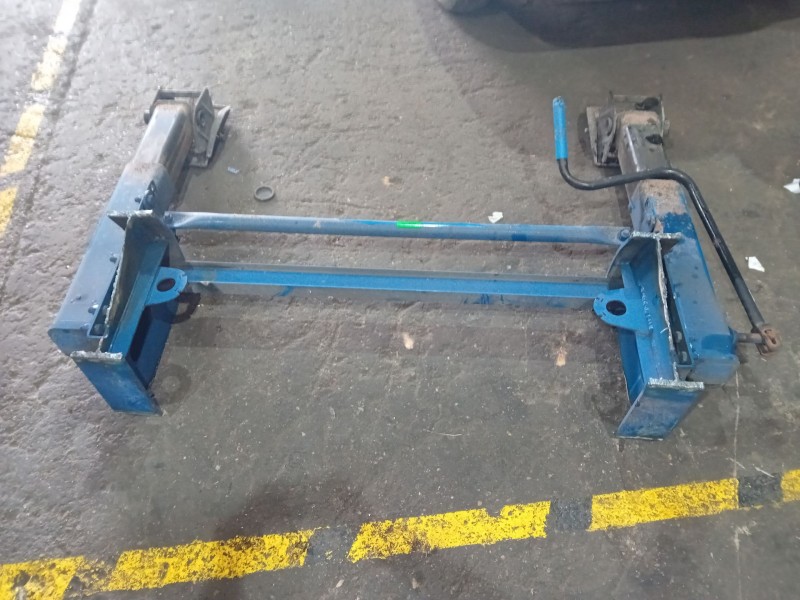 Recambio de pata semiremolque para » otros... premium 370.26 g 6x2 referencia OEM IAM   