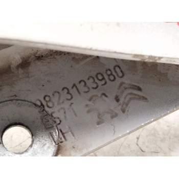 Recambio de bisagra capot delantero izquierdo para opel vivaro c furgoneta (k0) 1.5 referencia OEM IAM 9823133980  