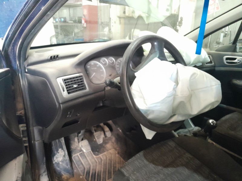 peugeot 307 (3a/c) del año 2004