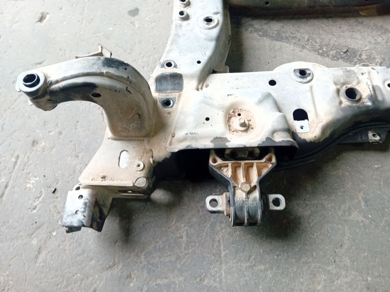 Recambio de subchasis para mercedes-benz clase a (w176) a 200 cdi / d (176.008) referencia OEM IAM   