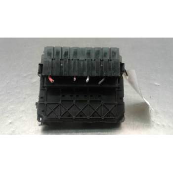 Recambio de caja reles para citroën berlingo 2.0 hdi sx familiar referencia OEM IAM 9643498980  