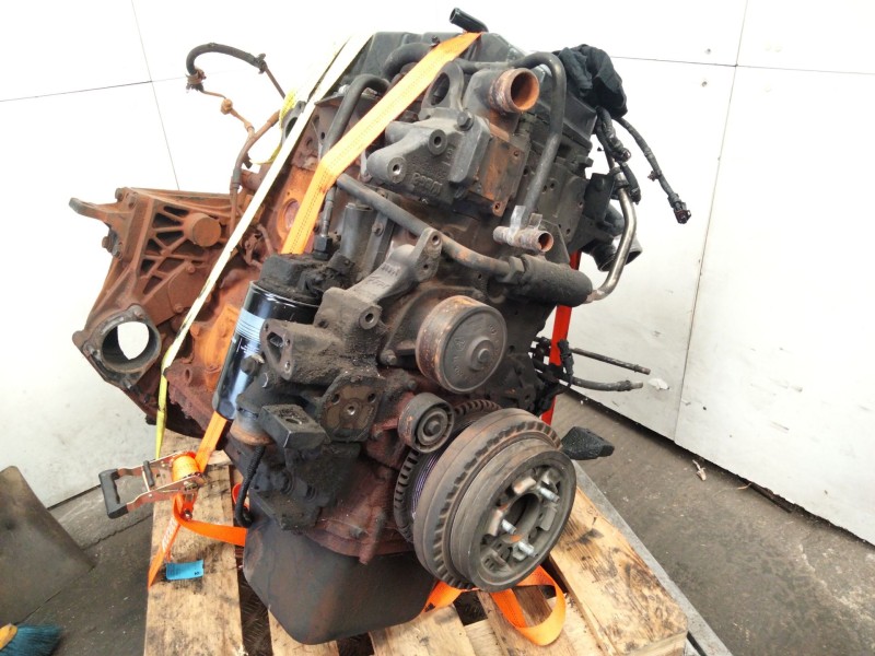 Recambio de despiece motor para iveco 100e 150e24 referencia OEM IAM   
