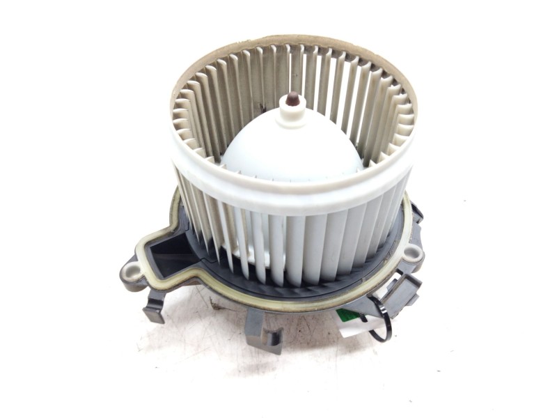 Recambio de motor calefaccion para iveco daily vi caja/chasis 35s18, 35c18, 40c18, 50c18, 60c18, 65c18, 70c18 referencia OEM IAM