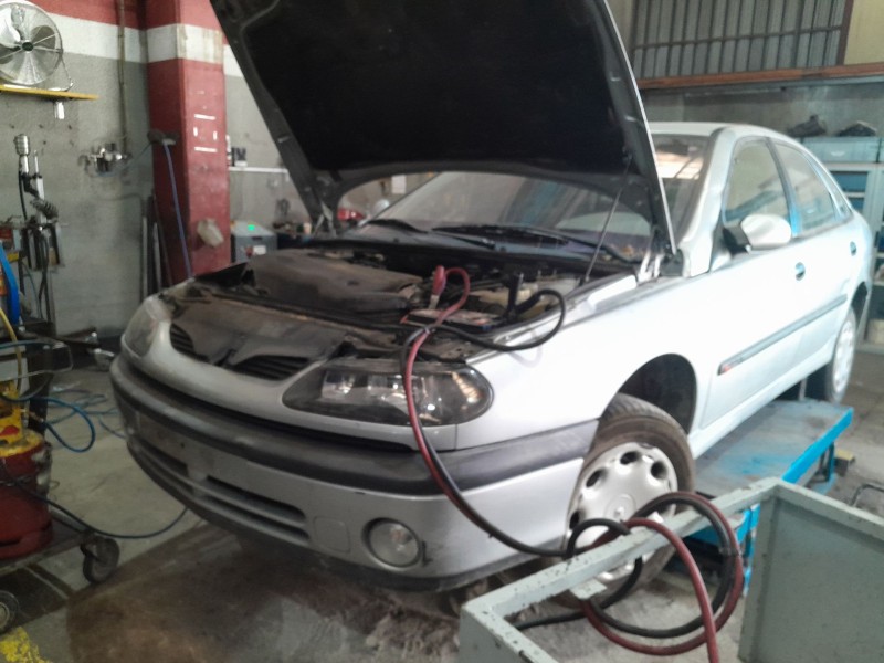 renault laguna i (b56_, 556_) del año 1999