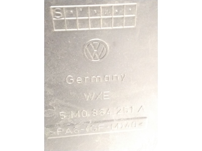 Recambio de apoyabrazos central para volkswagen golf v (1k1) 2.0 tdi referencia OEM IAM 5M0864251A  