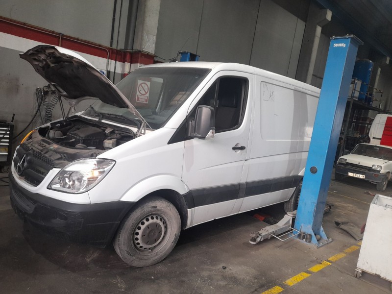 mercedes-benz sprinter 3-t furgón (b906) del año 2007