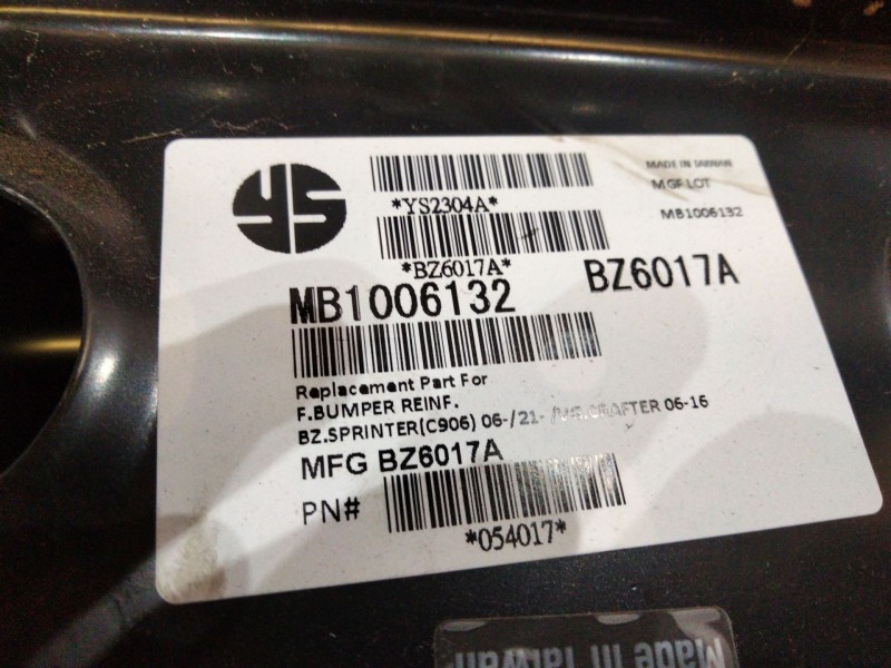 Recambio de refuerzo paragolpes delantero para mercedes-benz sprinter 3-t furgón (b906) 209 cdi (906.611, 906.613) referencia OE