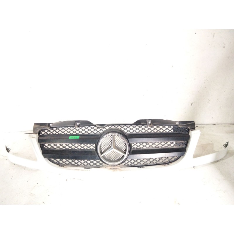 Recambio de rejilla delantera para mercedes-benz sprinter 3-t furgón (b906) 209 cdi (906.611, 906.613) referencia OEM IAM   