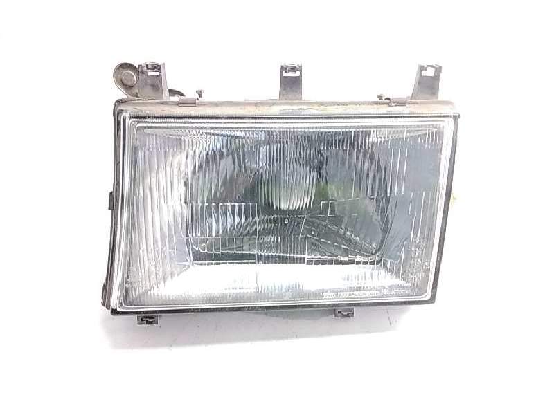 Recambio de faro izquierdo para ssangyong family 2.5 td referencia OEM IAM   116506