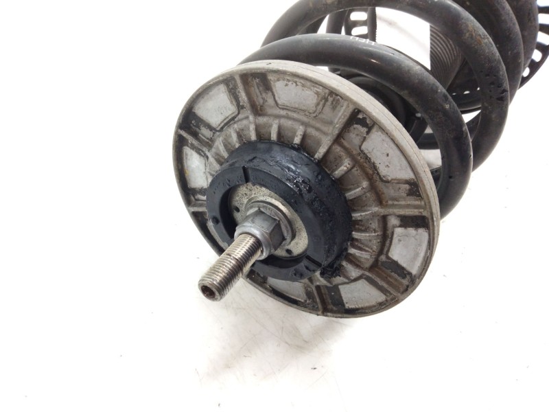 Recambio de amortiguador delantero izquierdo para volkswagen transporter t5 furgón (7ha, 7hh, 7ea, 7eh) 2.0 referencia OEM IAM  