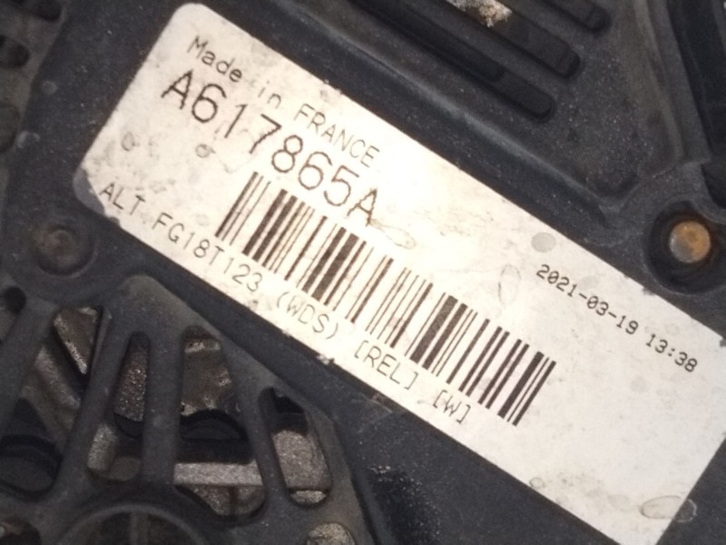 Recambio de alternador para volkswagen transporter t5 furgón (7ha, 7hh, 7ea, 7eh) 2.0 referencia OEM IAM A517865A  
