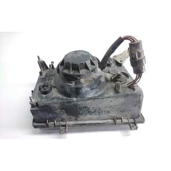 Recambio de faro izquierdo para ssangyong family 2.5 td referencia OEM IAM   116506