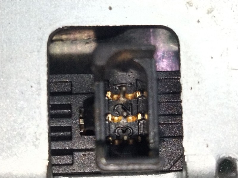 Recambio de cerradura maletero / porton para seat ibiza iii (6l1) 1.4 16v referencia OEM IAM 6L6827505A  