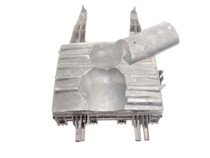 Recambio de caja filtro de aire para mercedes-benz sprinter 3-t furgón (b906) 209 cdi (906.611, 906.613) referencia OEM IAM A000