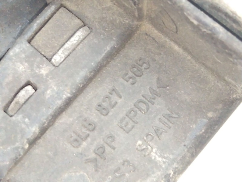 Recambio de cerradura maletero / porton para seat ibiza (6l1) signo referencia OEM IAM 6L6827505A  