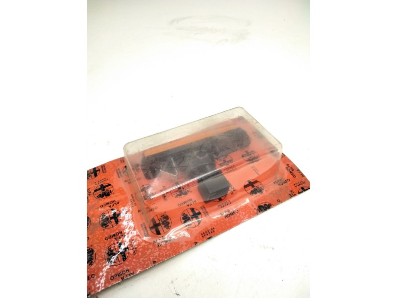 Recambio de piloto lateral izquierdo para alfa romeo 147 (937_) 1.6 16v t.spark (937.axa1a, 937.axb1a, 937.bxb1a) referencia OEM